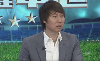 苏成峰微微一笑，认真道：既然我们都有兴趣绑在一起做点大事儿，那我一定是要有所表示的，这样吧，我这就安排人帮忙联系，尽快让大师坐飞机过来。